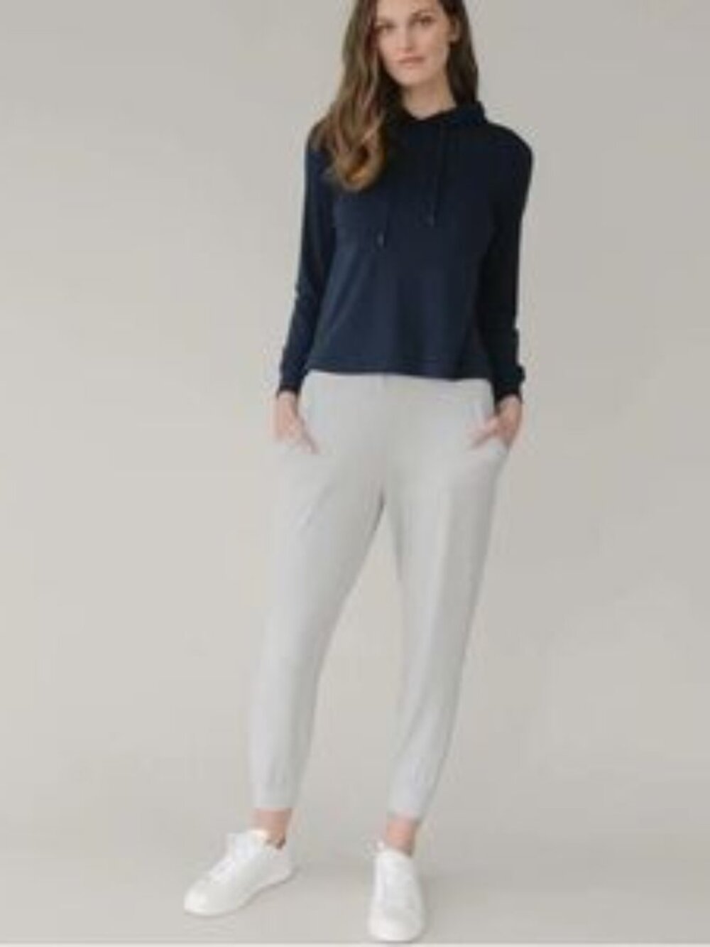 Cozy Earth Modern Modal Jogger Light Grey Size M NWOT